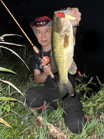 �o�X�I���m�@���b�h���z���C�g�E�X�l�[�N���C���i�^�b�N�A�C�j